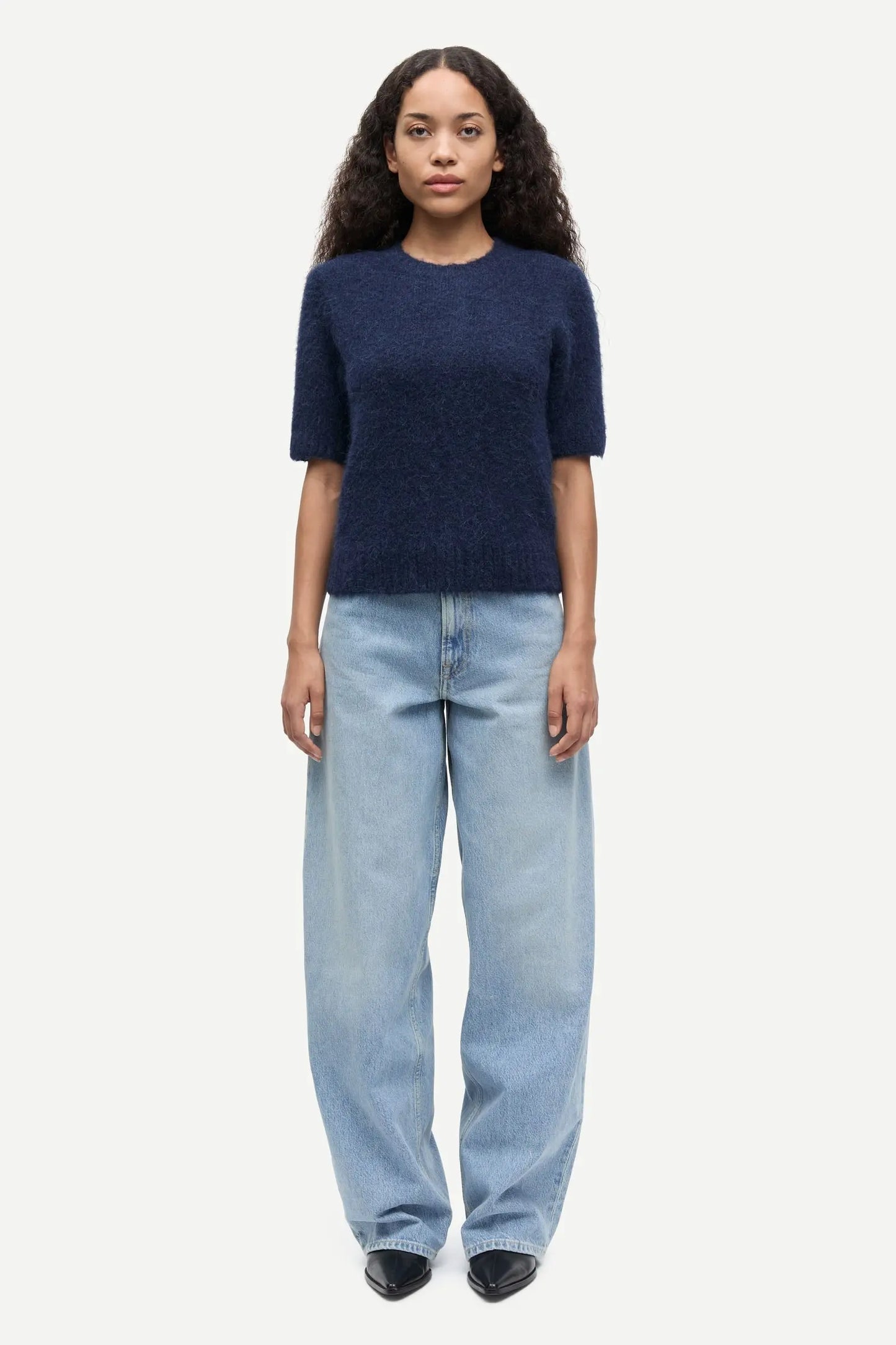 Pull Sajeanne Salute