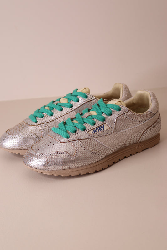Baskets Windspin XA01 Metallic Silver White