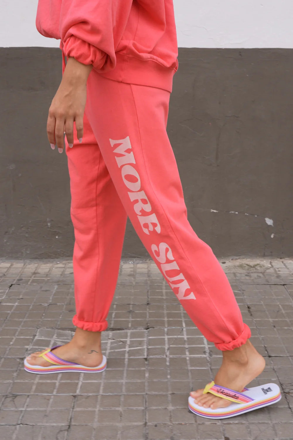 Jogging Red