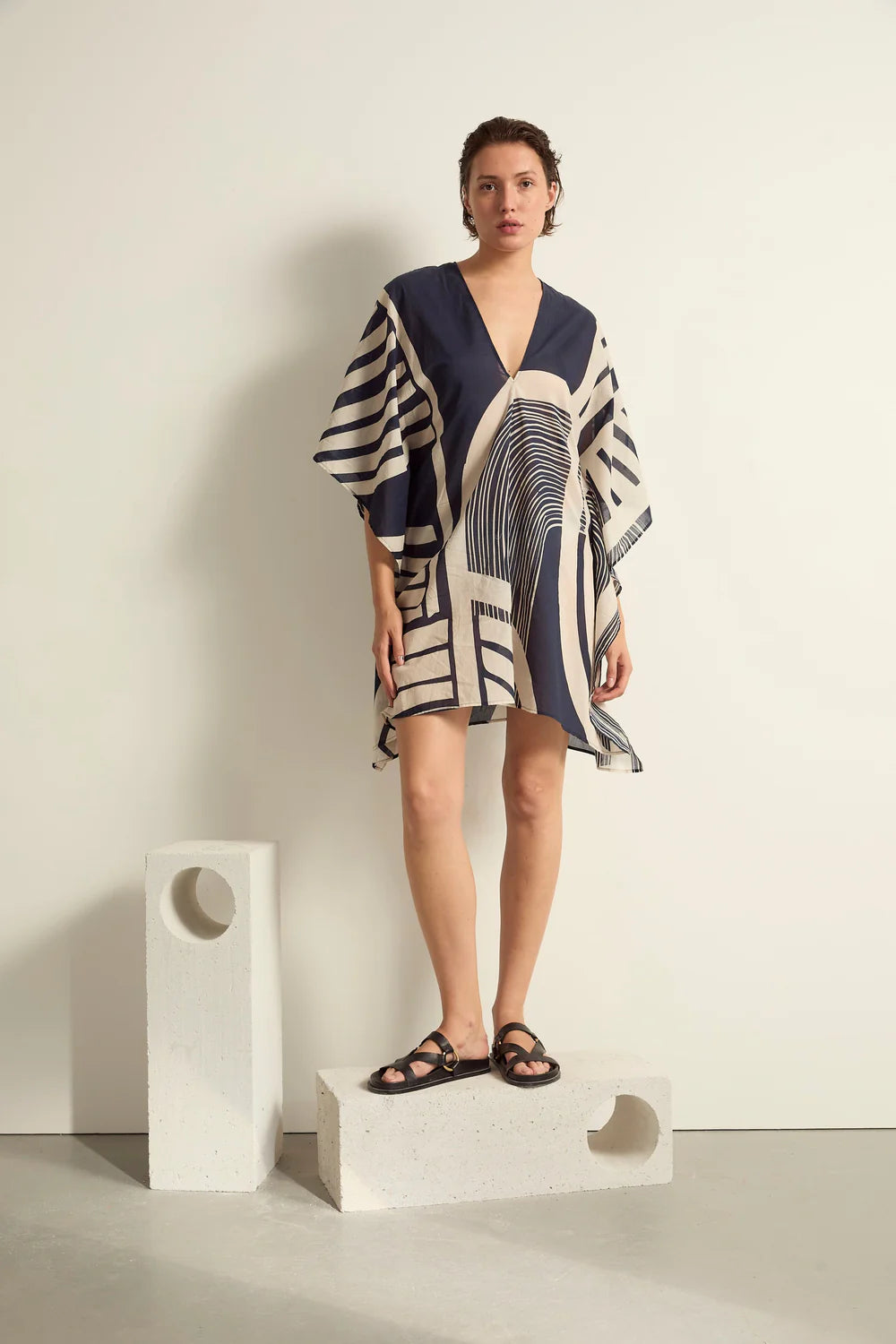 Poncho Pauline Carousel Ink Blue
