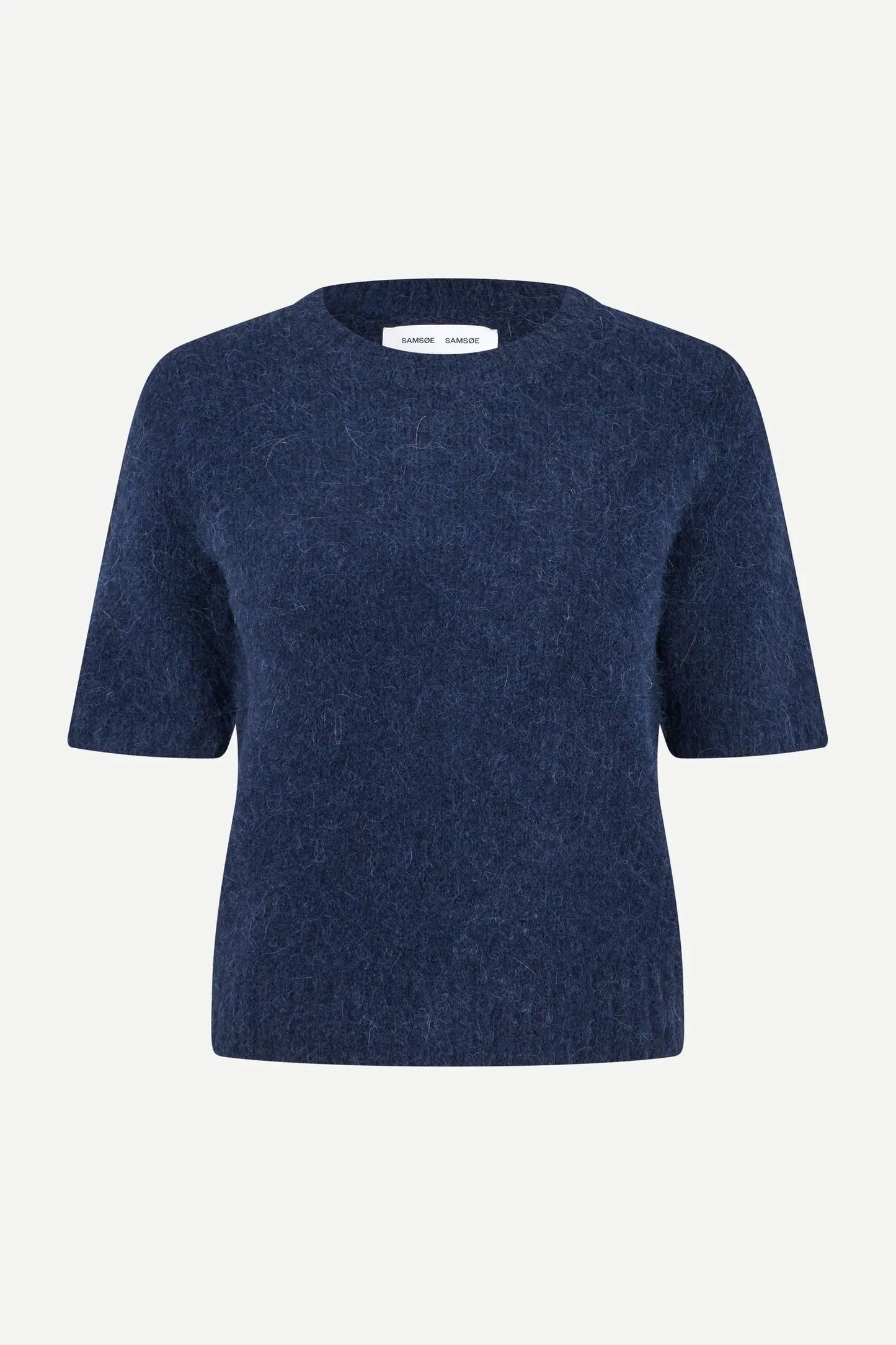 Pull Sajeanne Salute