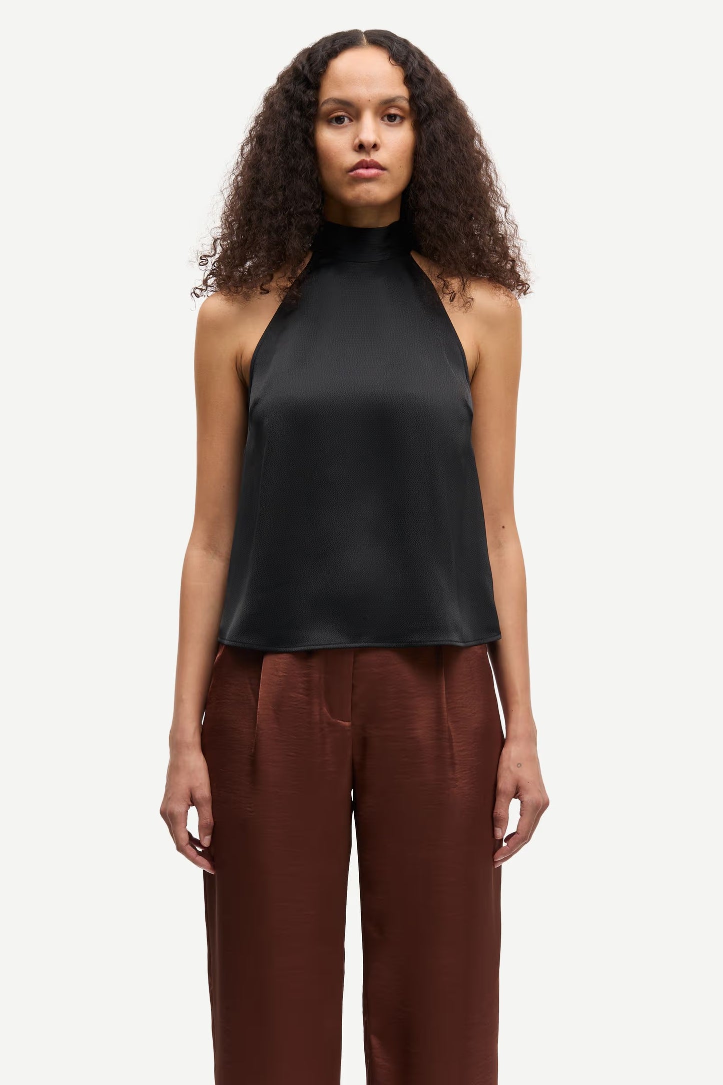 Top Sarheos Black