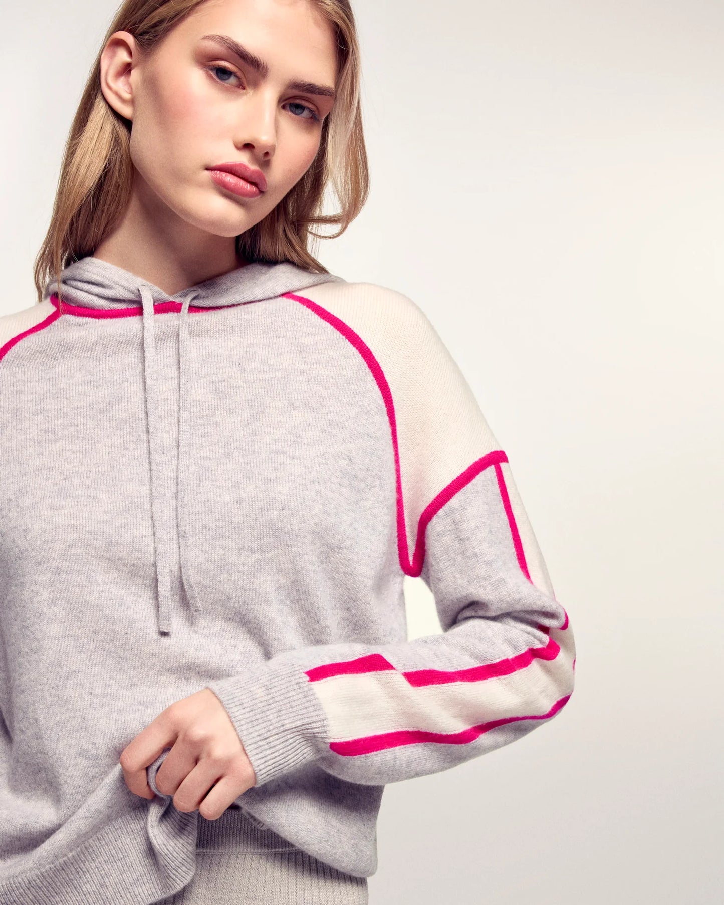 Hoodie Tricolore Gris Chiné Clair