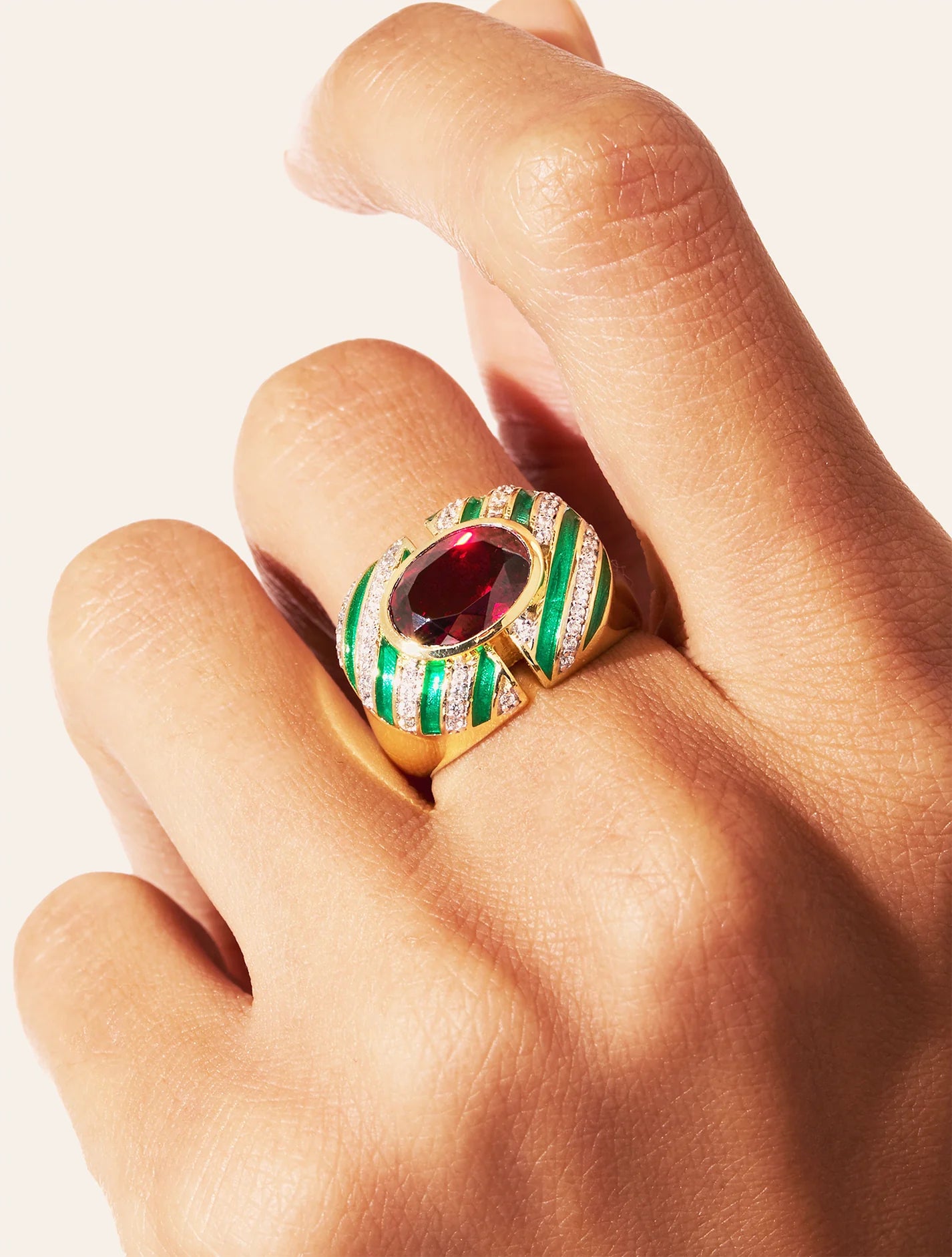 Bague Zèbre Quartz Grenat Email Vert