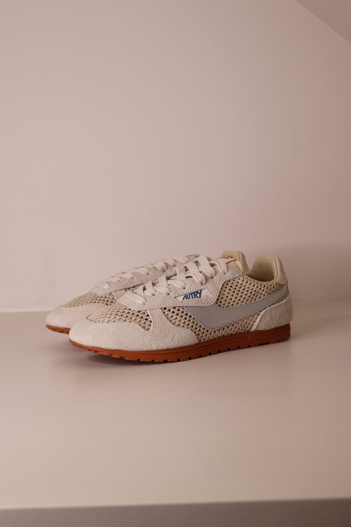Baskets Windspin KD06 Sand Silver