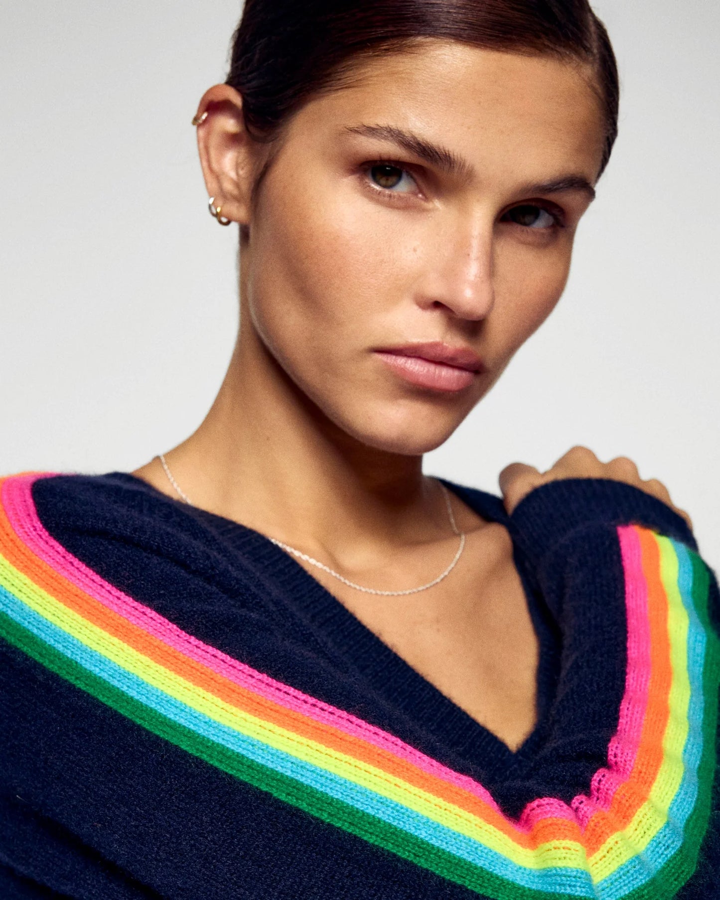 Pull Col V Bandes Manches Multico Navy